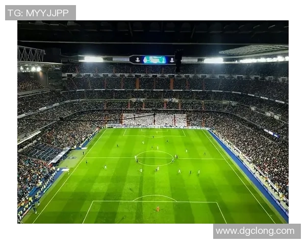 身高仅160厘米却闪耀绿茵场的足球明星们的传奇故事